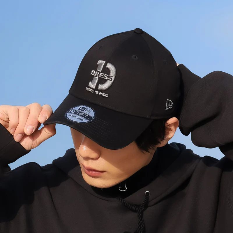 Καπέλο Dress NEW ERA®×DRESS Collaboration Cap 39THIRTY Black/Grey